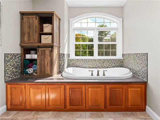 $1,399,999 | 51 Reservoir Road, Cumberland, RI 02864