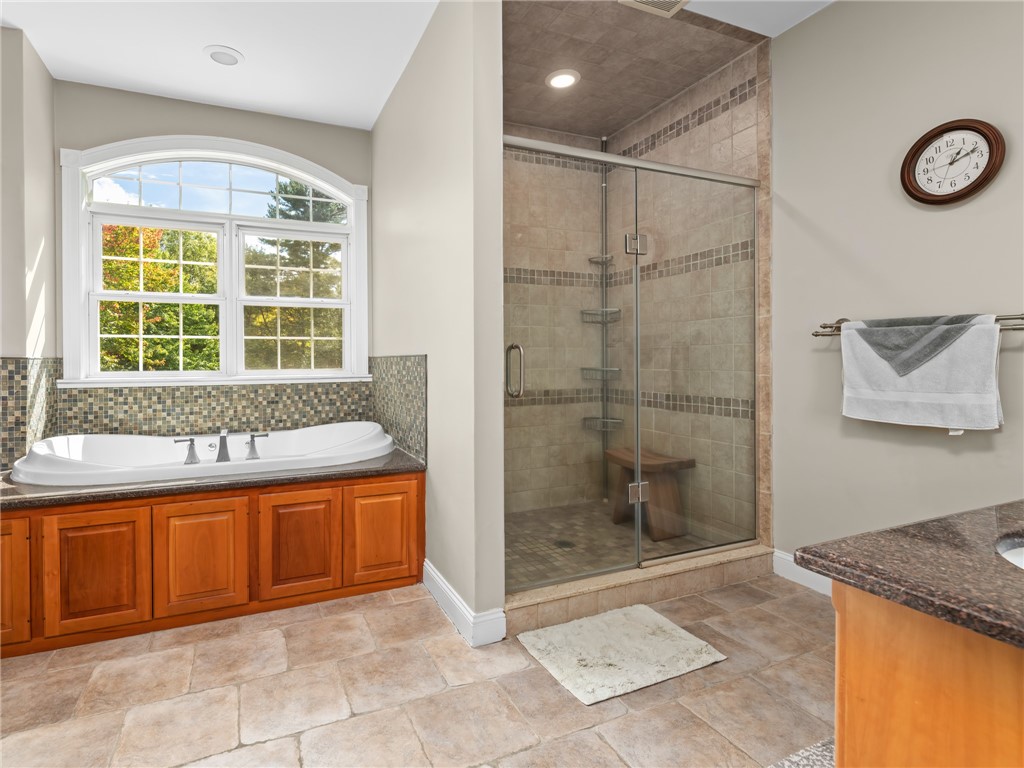 51 Reservoir Road Cumberland, RI 02864 - Photo 19 of 50