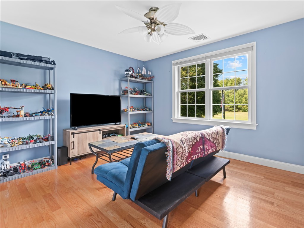 51 Reservoir Road Cumberland, RI 02864 - Photo 30 of 50