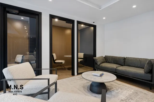 $2,903 | 72-01 Queens Boulevard, Unit 736 | Woodside