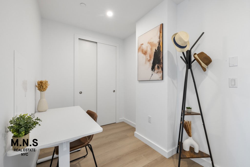 72-01 Queens Boulevard, Unit 736 Queens, NY 11377 - Photo 6 of 22