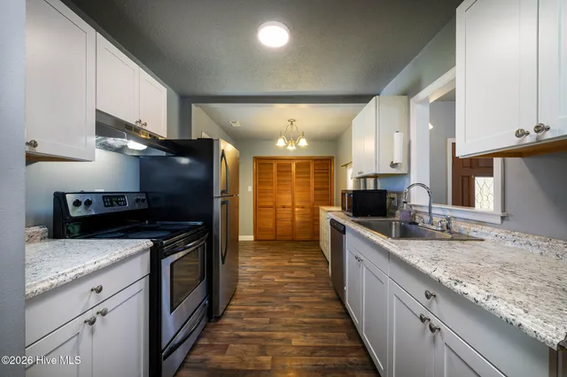 $1,800 | 103 Elizabeth Street, Havelock, NC 28532