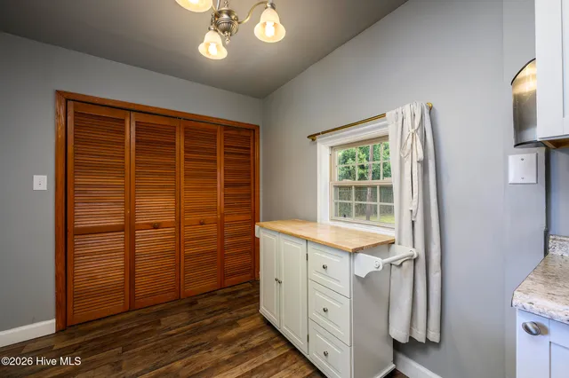 $1,800 | 103 Elizabeth Street, Havelock, NC 28532