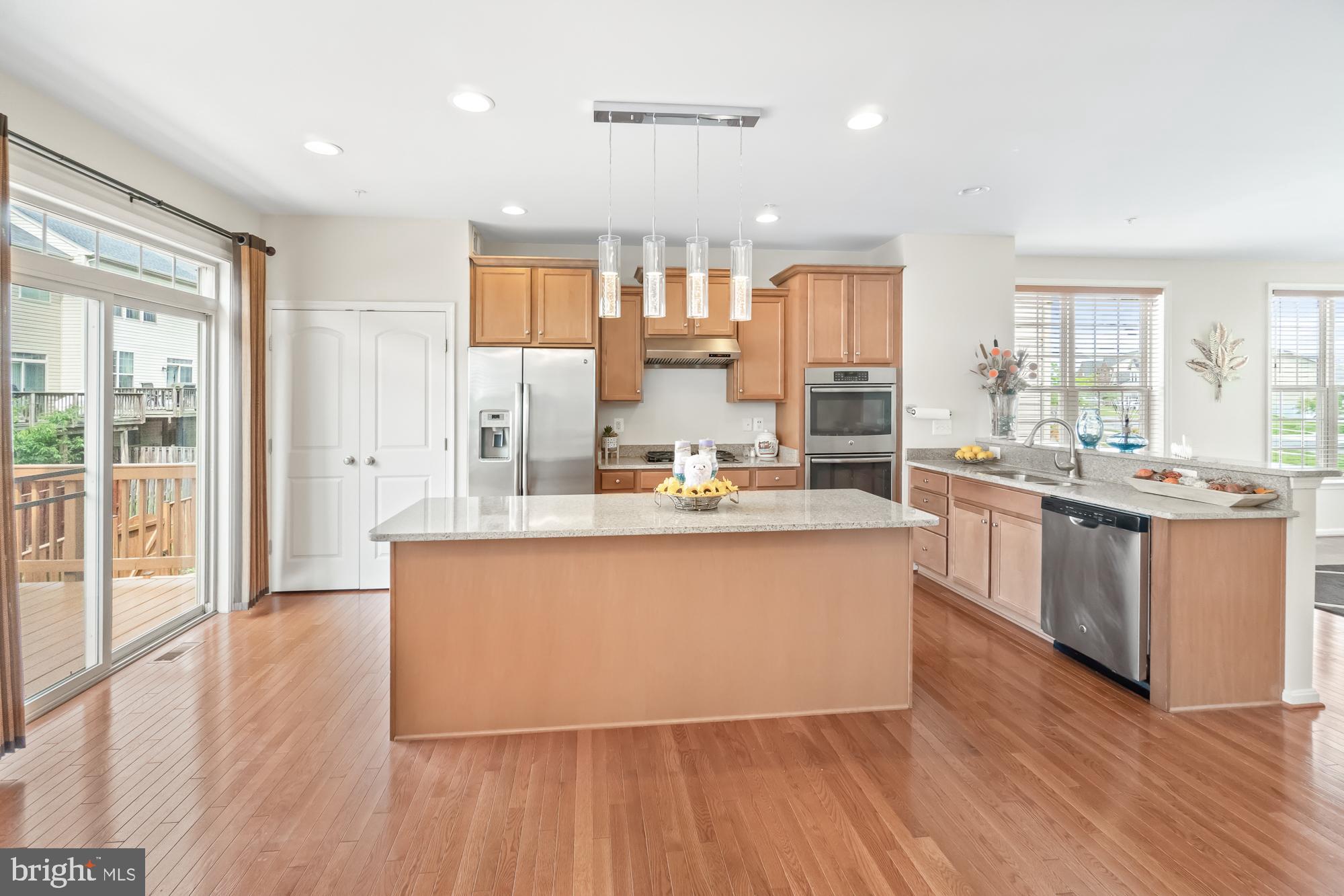 4735 Verdana Loop Frederick, MD 21703 - Photo 10 of 41