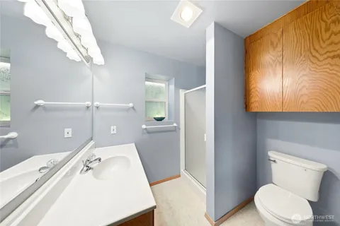 $925,000 | 16026 Lawrence Place Southeast, Yelm, WA 98597
