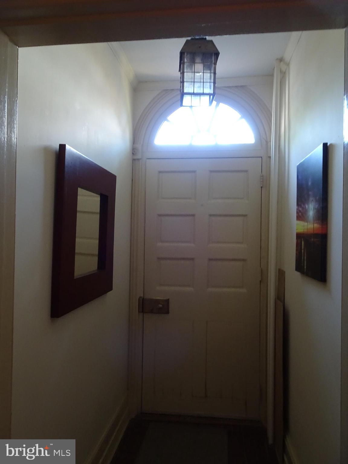 411 Delaware Street, Unit A New Castle, DE 19720 - Photo 2 of 26