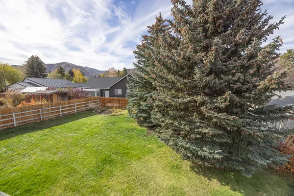 $775,000 | 1421 Woodside Boulevard, Hailey, ID 83333