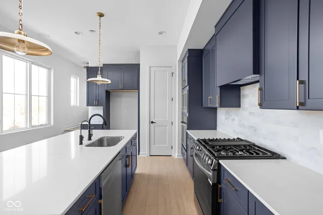 $550,000 | 1679 Coach Drive, Westfield, IN 46074