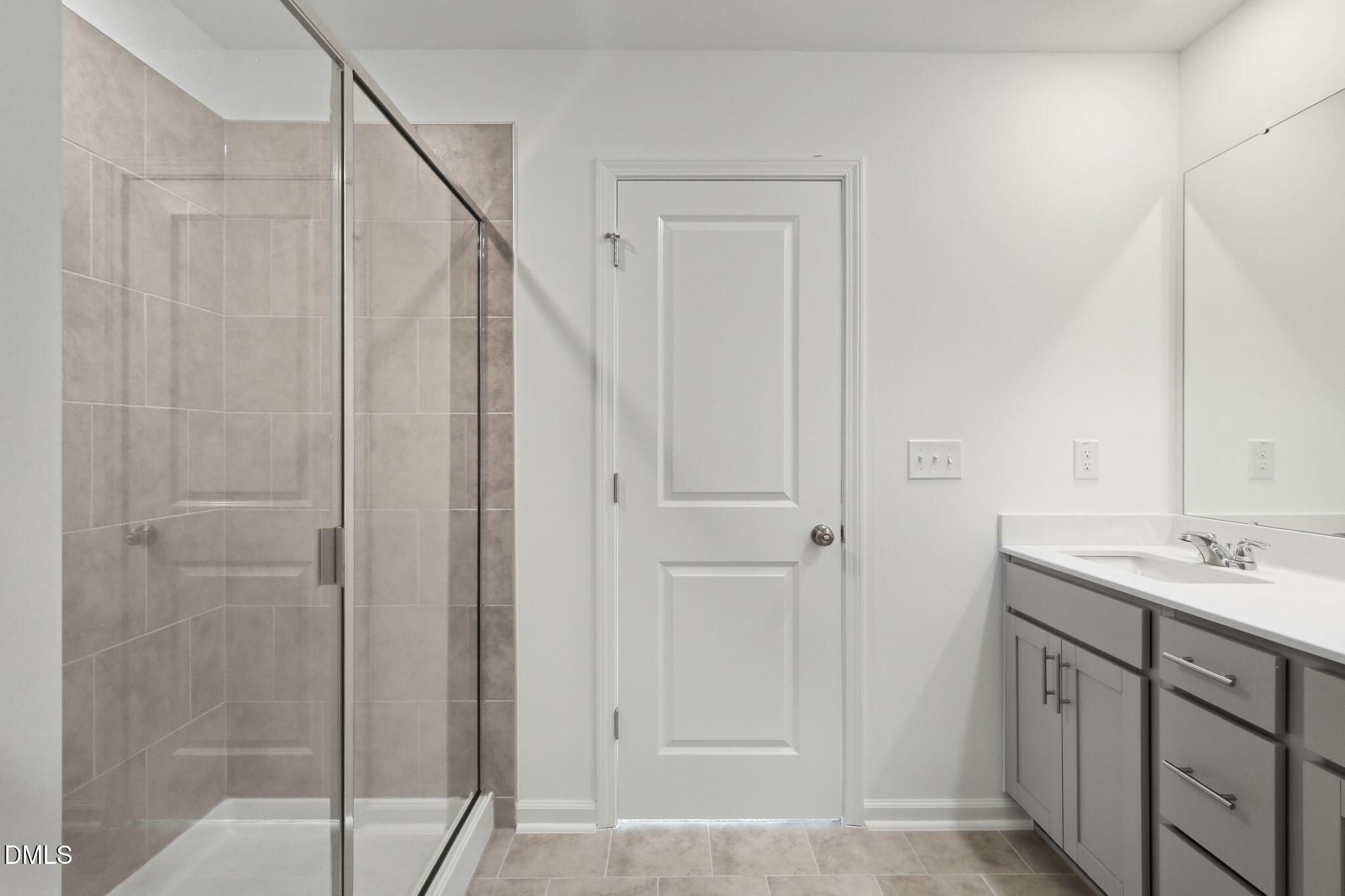 3600 Elm Grv Lane Raleigh, NC 27604 - Photo 28 of 33 SUN_ElmGrove_Pic_Wyatt_QMI_31_Owners_Bat