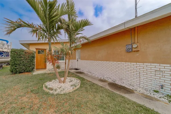 $475,000 | 6403 Lonnie Lee Lane, Hudson, FL 34667