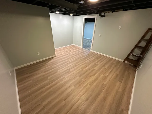 $229,900 | 34574 Maple Ln Drive, Sterling Heights, MI 48312