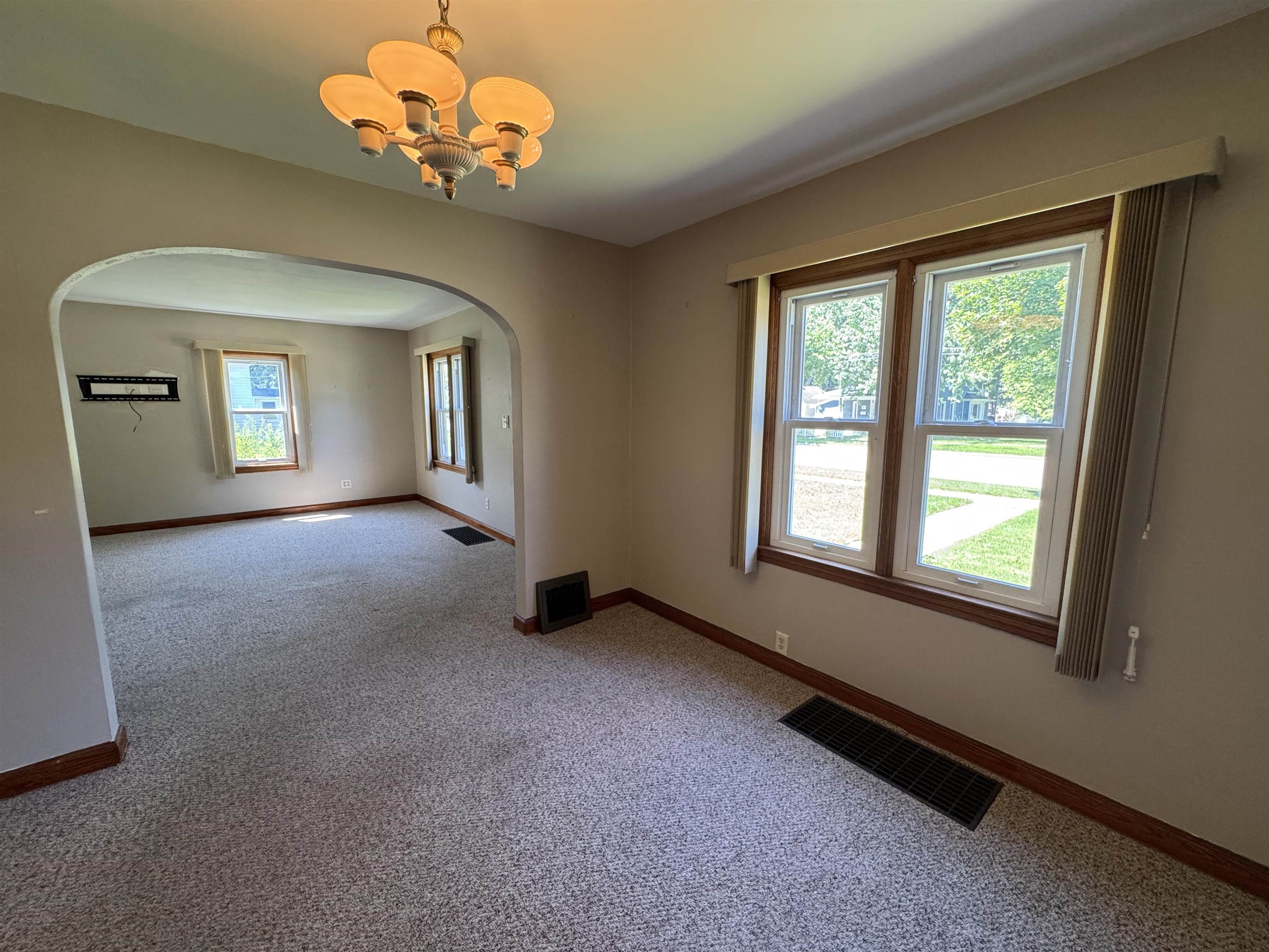 971 Metomen Street Ripon, WI 54971 - Photo 9 of 29