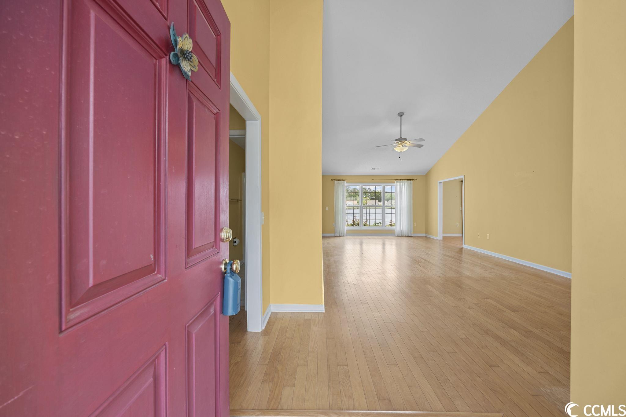 301 Chastain Court Murrells Inlet, SC 29576 - Photo 4 of 40