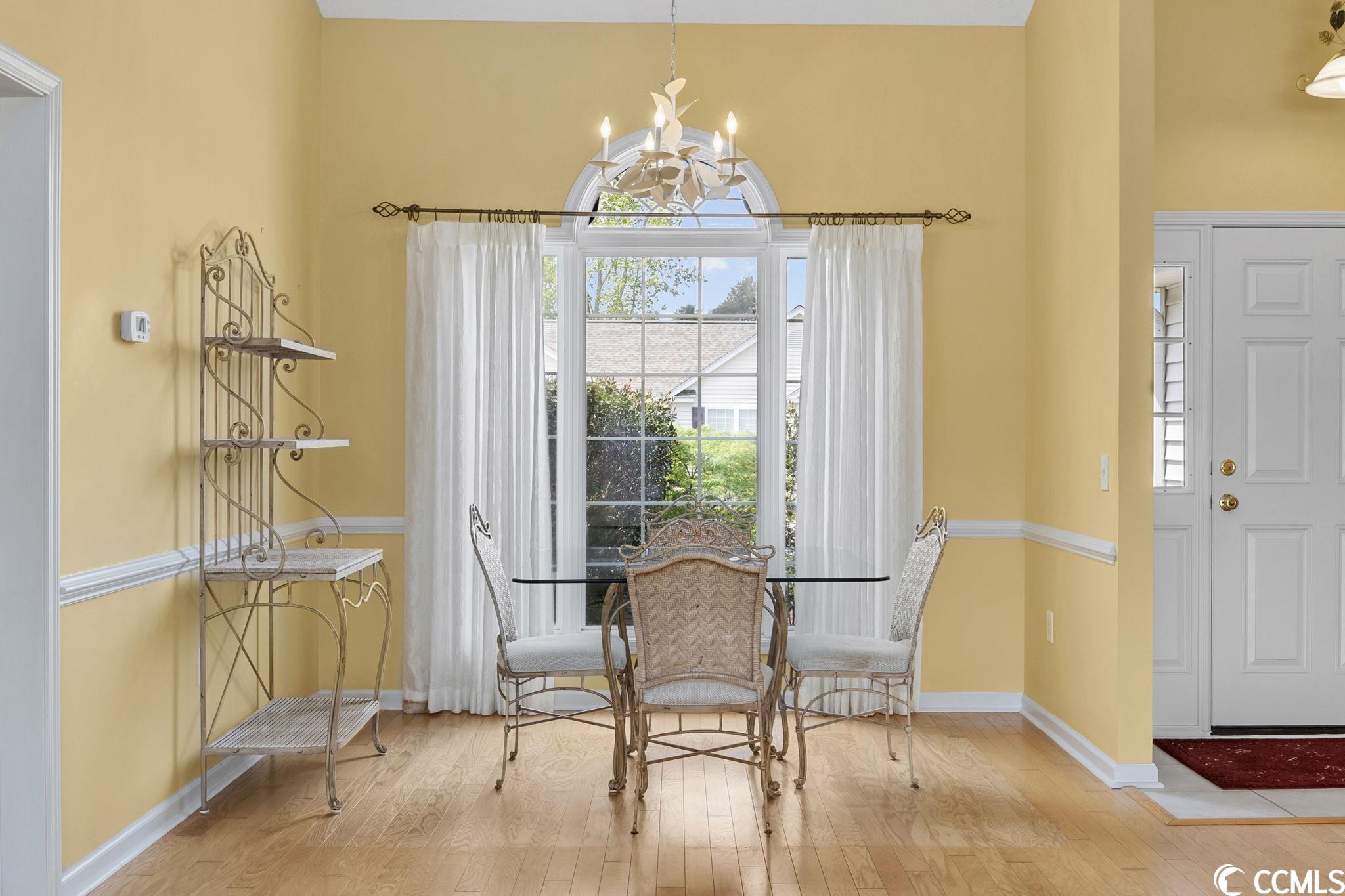 301 Chastain Court Murrells Inlet, SC 29576 - Photo 5 of 40