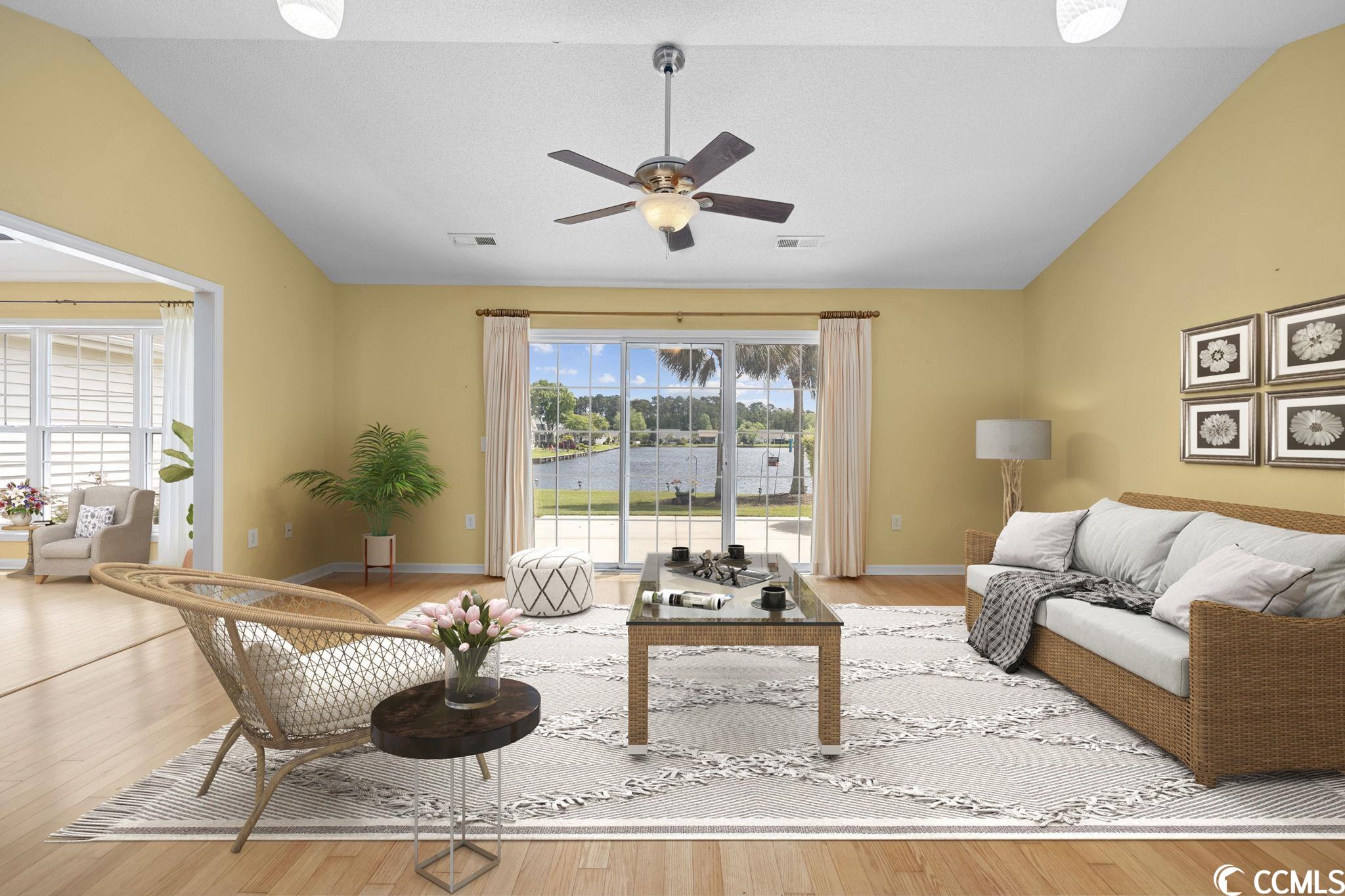 301 Chastain Court Murrells Inlet, SC 29576 - Photo 10 of 40