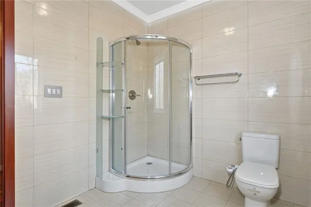 $775,000 | 6831 Augusta Manor, Suwanee, GA 30024