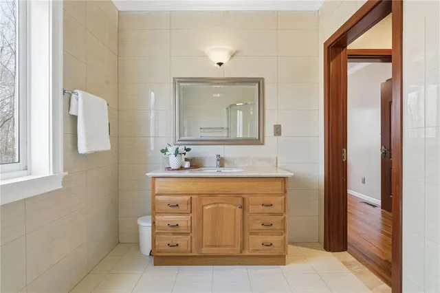 $775,000 | 6831 Augusta Manor, Suwanee, GA 30024