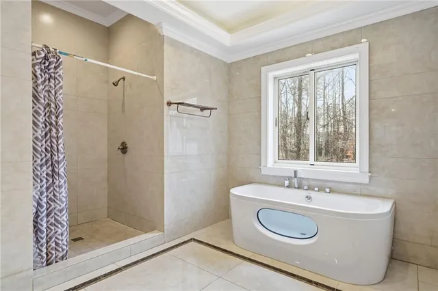 $775,000 | 6831 Augusta Manor, Suwanee, GA 30024