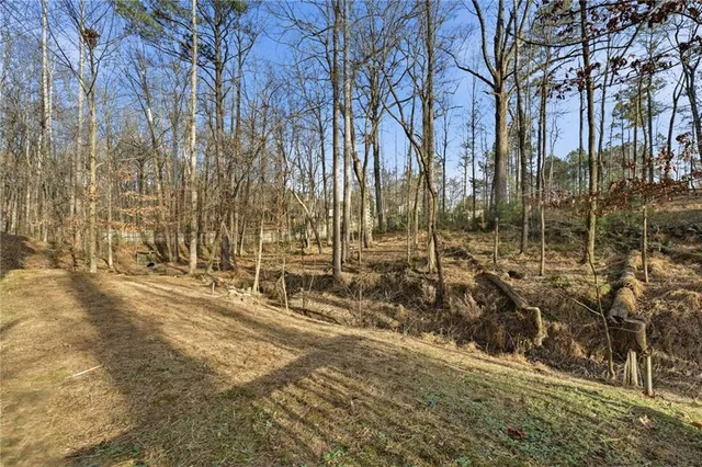 $775,000 | 6831 Augusta Manor, Suwanee, GA 30024