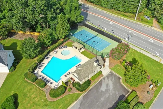 $775,000 | 6831 Augusta Manor, Suwanee, GA 30024