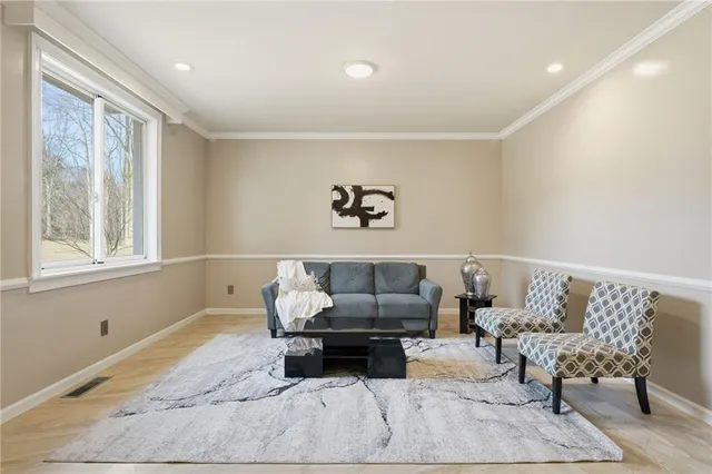 $775,000 | 6831 Augusta Manor, Suwanee, GA 30024