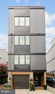 $925,000 | 848 North Leithgow Street, Philadelphia, PA 19123