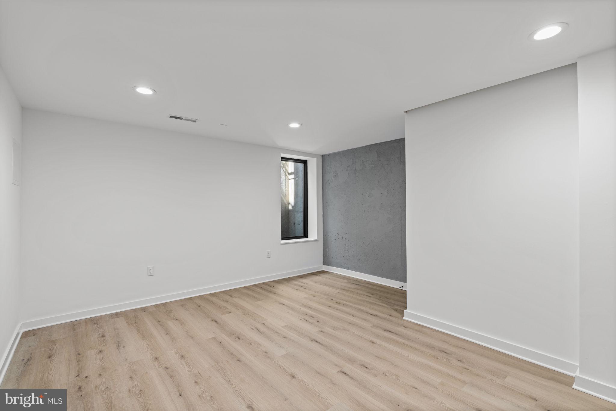 848 North Leithgow Street Philadelphia, PA 19123 - Photo 44 of 54