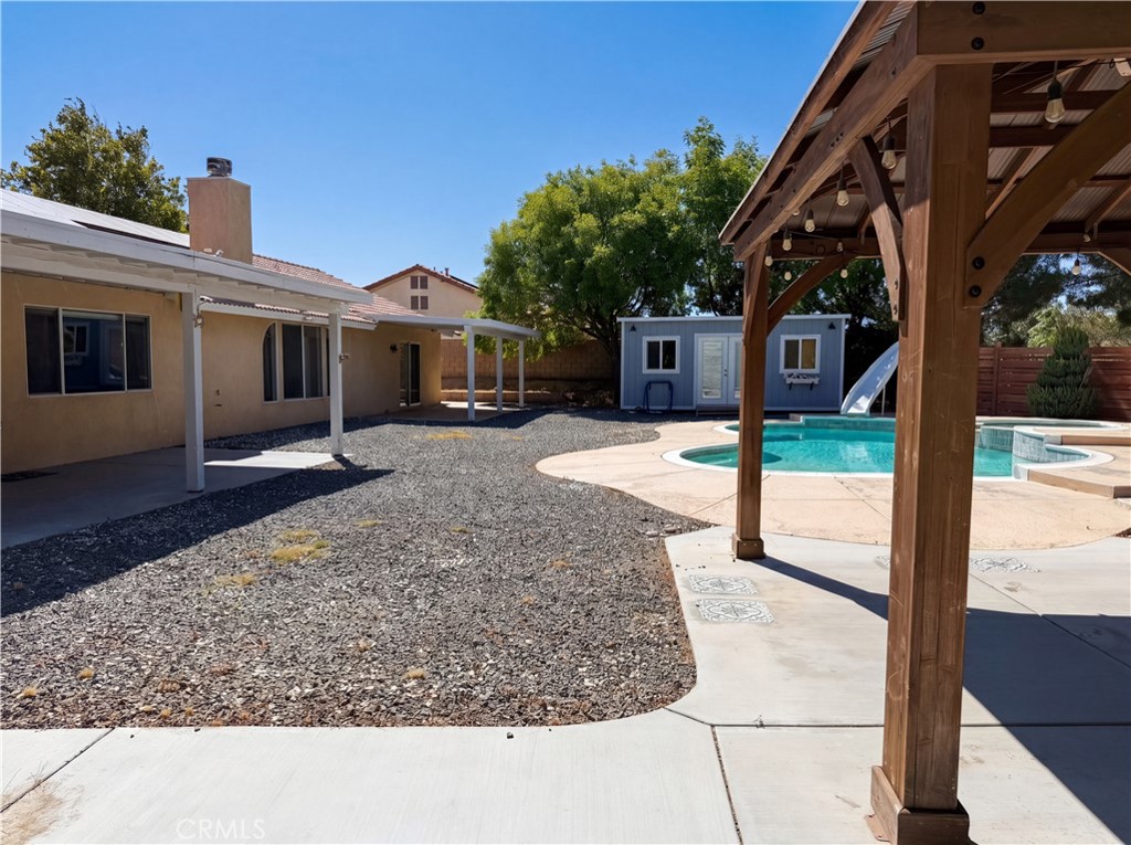 15358 Lookout Road Apple Valley, CA 92307 - Photo 25 of 28
