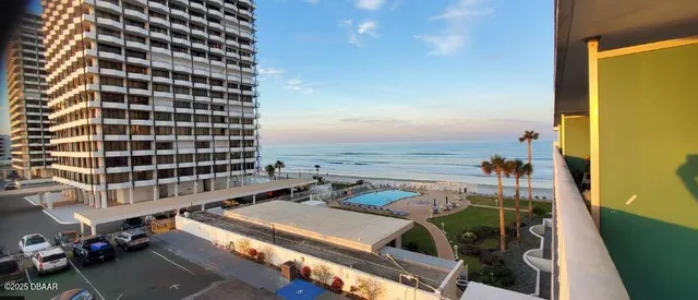 $1,550 | 2800 North Atlantic Avenue, Unit 405, Daytona Beach, FL 32118
