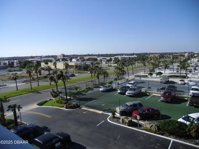 $1,550 | 2800 North Atlantic Avenue, Unit 405, Daytona Beach, FL 32118