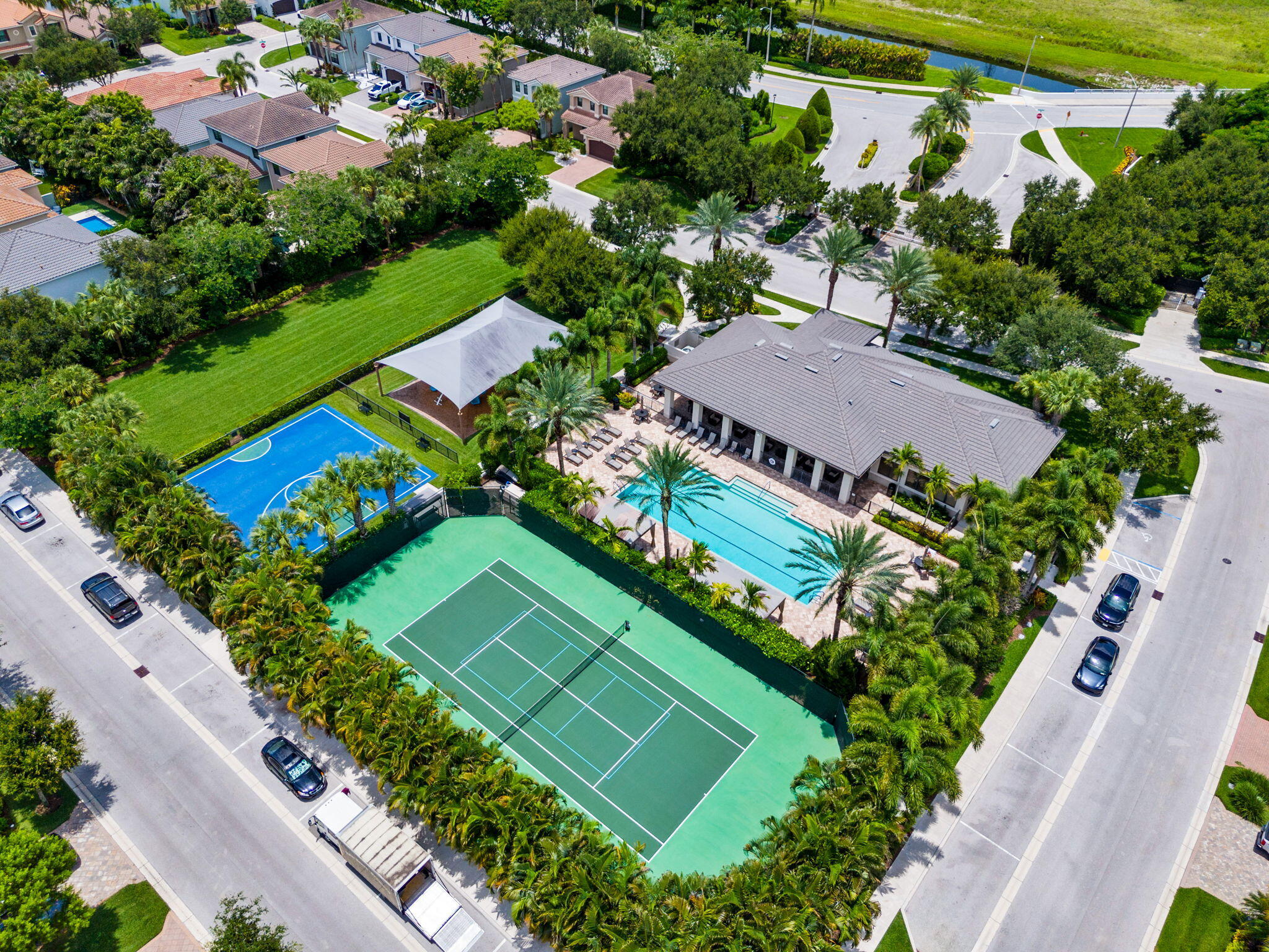 7768 Lakeside Boulevard, Unit 554 Boca Raton, FL 33434 - Photo 58 of 59 30-web-or-mls-DJI_20260707132609_0039_D