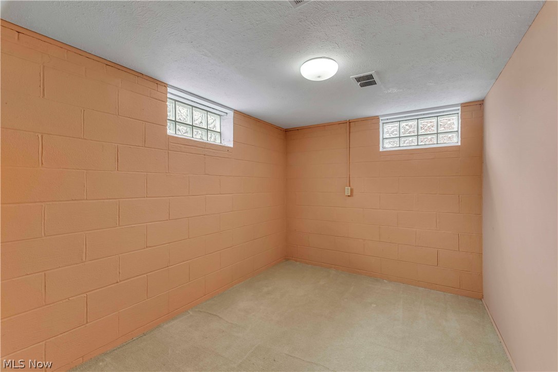 5500 North Ridge Road Madison, OH 44057 - Photo 31 of 49 Potential Office - Lower Level