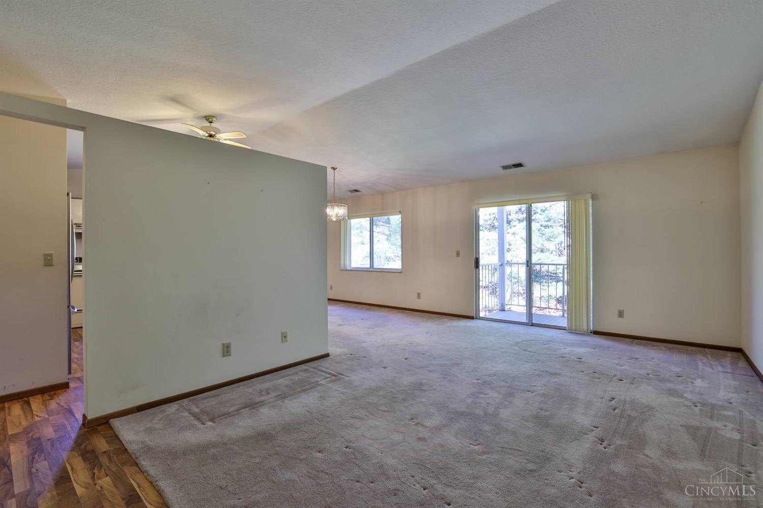 5360 Werk Road, Unit 35 Cincinnati, OH 45248 - Photo 3 of 18 Gallery Image 3