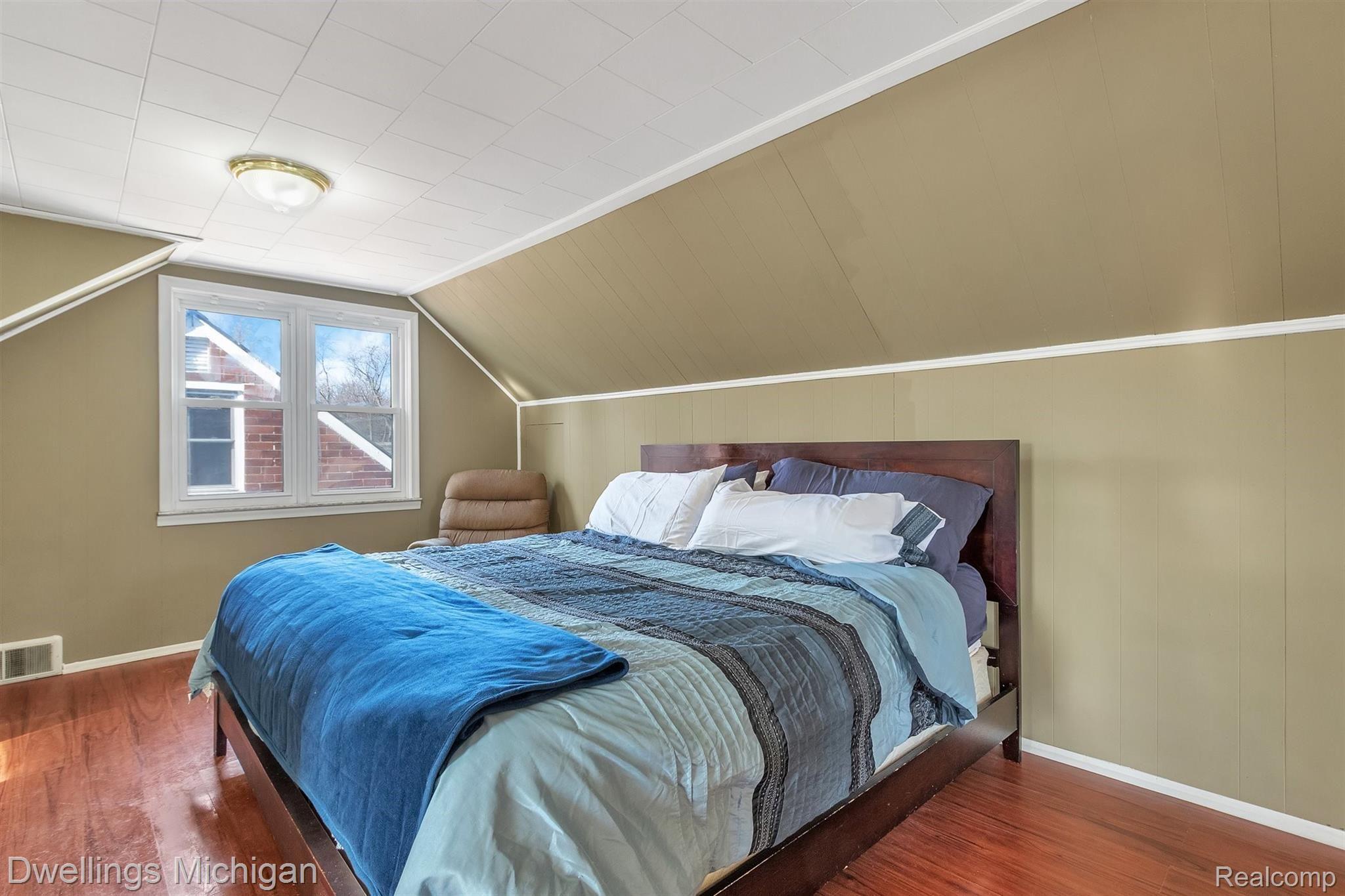 1132 Colonial Drive Inkster, MI 48141 - Photo 25 of 44 25-1132 Colonial Dr-windowstill-real-estate-photography-25.jpg