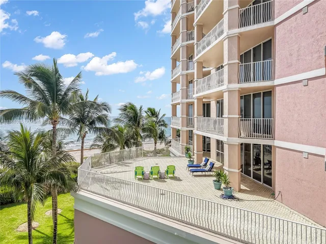$13,000 | 1460 South Ocean Boulevard, Unit 304, Lauderdale-by-the-Sea, FL 33062