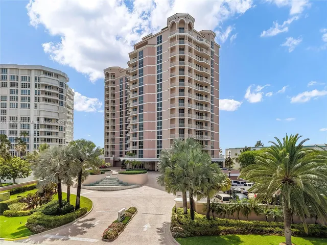 $13,000 | 1460 South Ocean Boulevard, Unit 304, Lauderdale-by-the-Sea, FL 33062