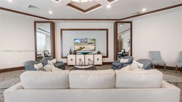 $13,000 | 1460 South Ocean Boulevard, Unit 304, Lauderdale-by-the-Sea, FL 33062