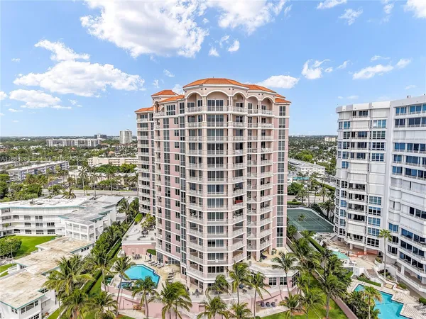 $13,000 | 1460 South Ocean Boulevard, Unit 304, Lauderdale-by-the-Sea, FL 33062