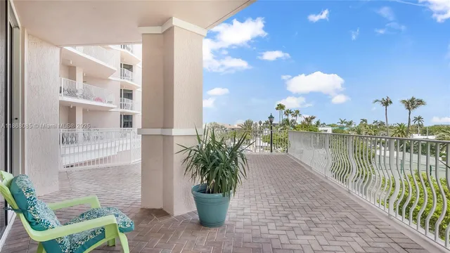 $13,000 | 1460 South Ocean Boulevard, Unit 304, Lauderdale-by-the-Sea, FL 33062
