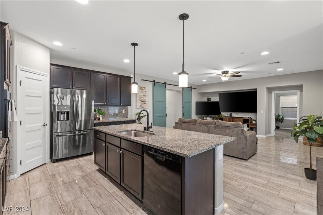 963 Cutter Street Henderson, NV 89011 - Photo 8 of 58 Gallery Image 8