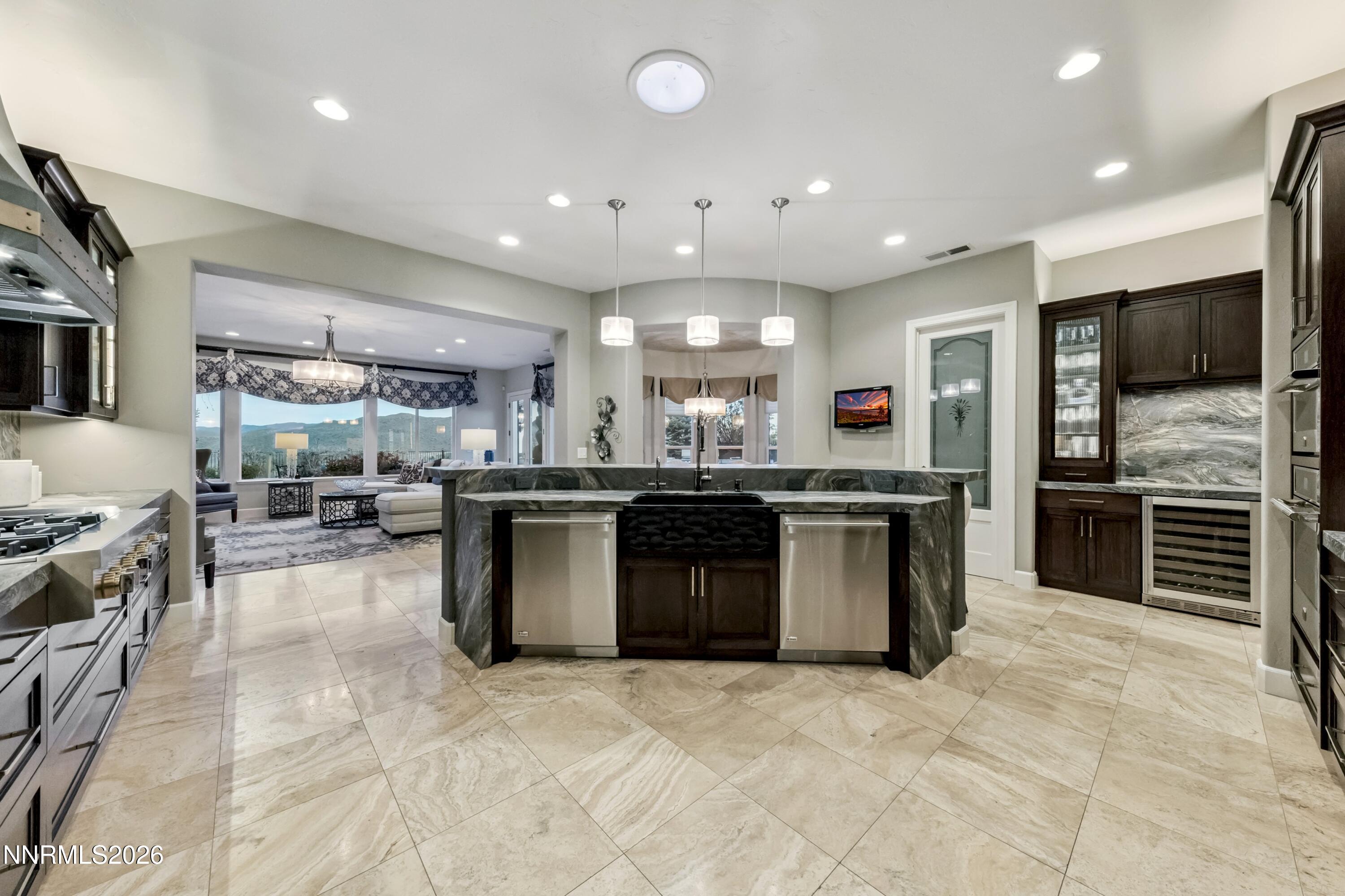 15020 Napoleon Drive Reno, NV 89511 - Photo 13 of 40 12