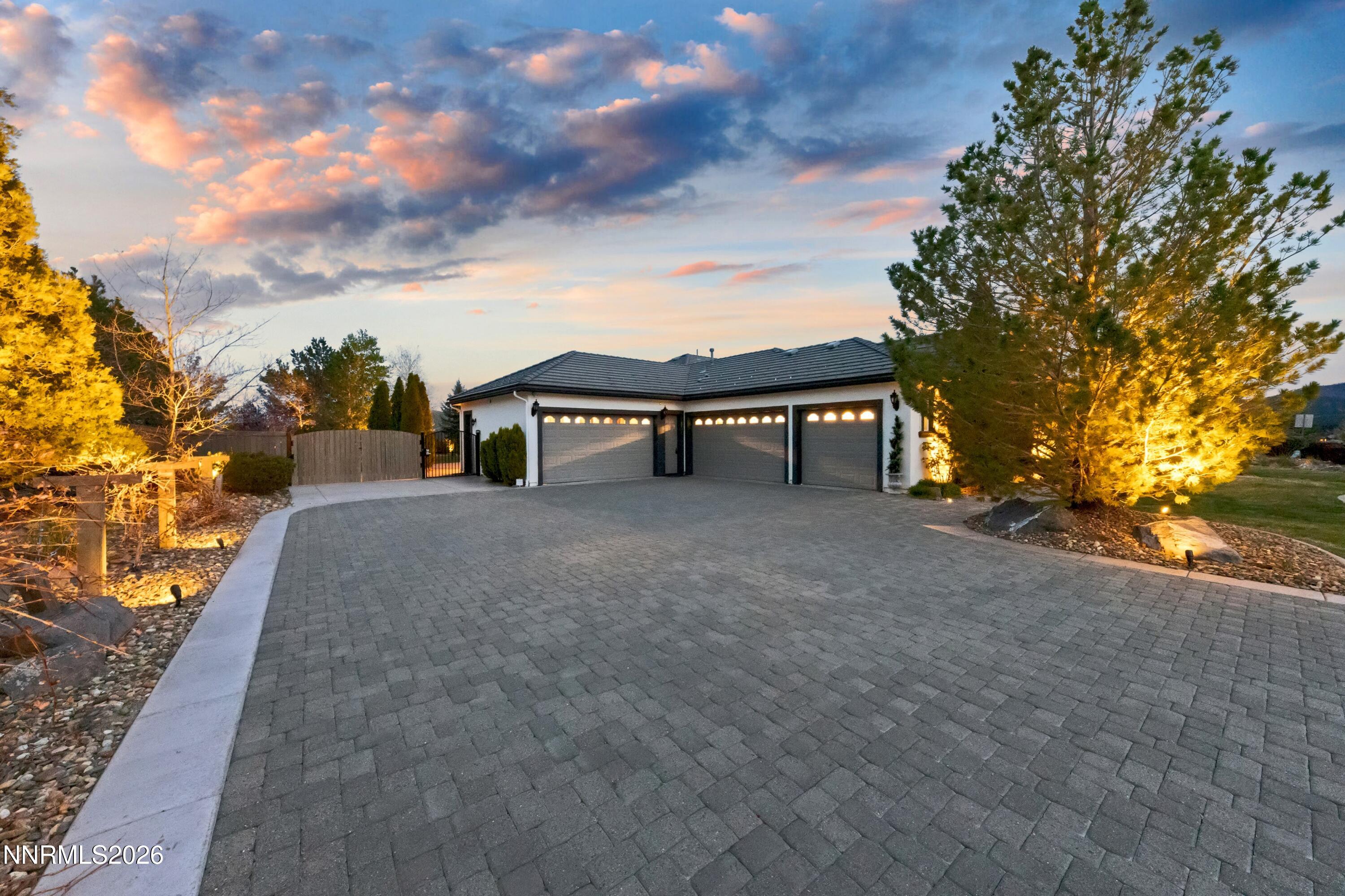 15020 Napoleon Drive Reno, NV 89511 - Photo 5 of 40 4