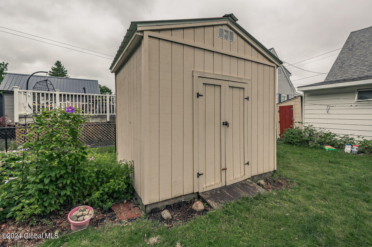 1413 Midline Road Amsterdam, NY 12010 - Photo 20 of 26 Shed1