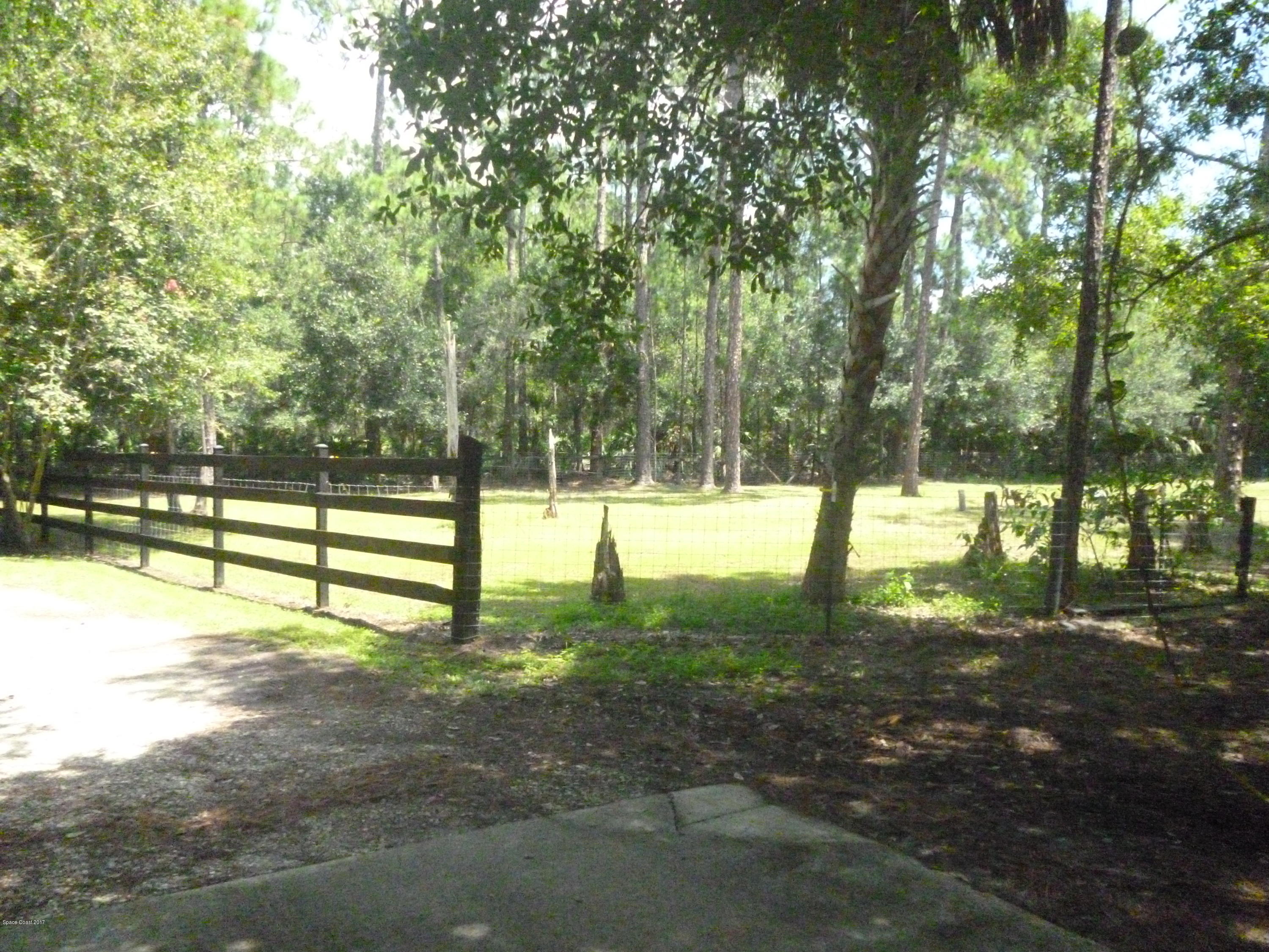 4545 James Road Cocoa, FL 32926 - Photo 23 of 85 P1020181