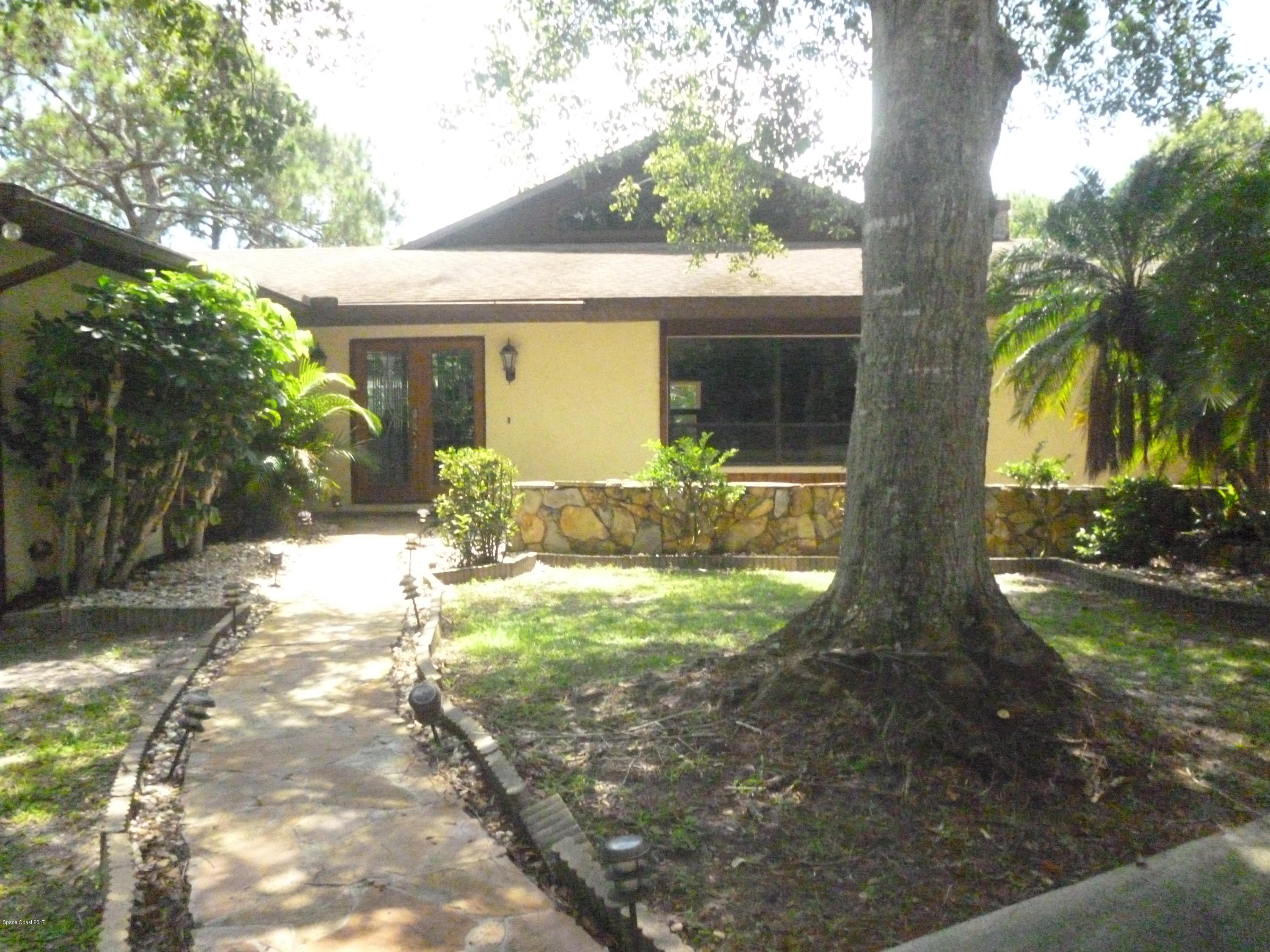 4545 James Road Cocoa, FL 32926 - Photo 5 of 85 P1020185