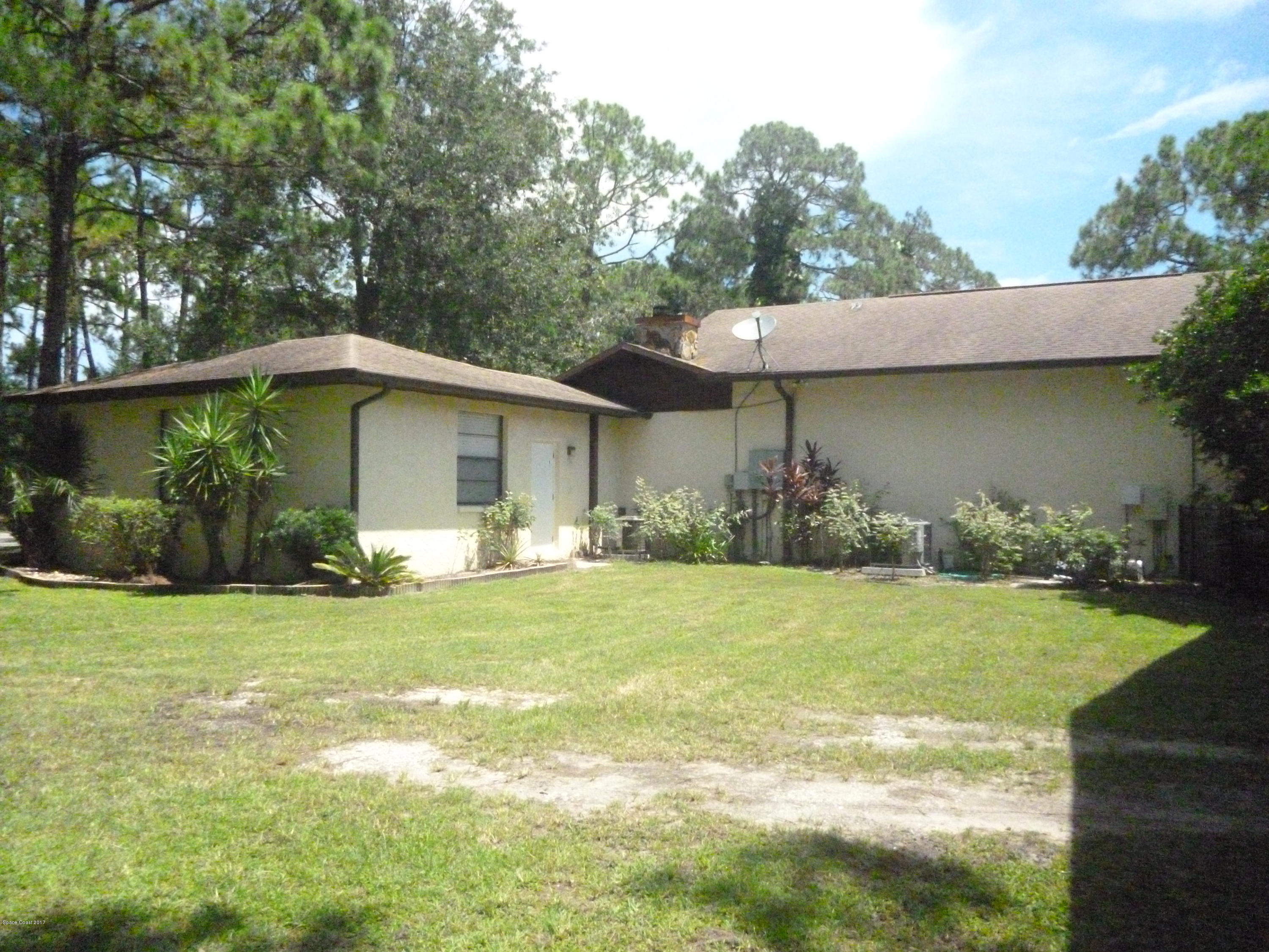 4545 James Road Cocoa, FL 32926 - Photo 8 of 85 P1020175