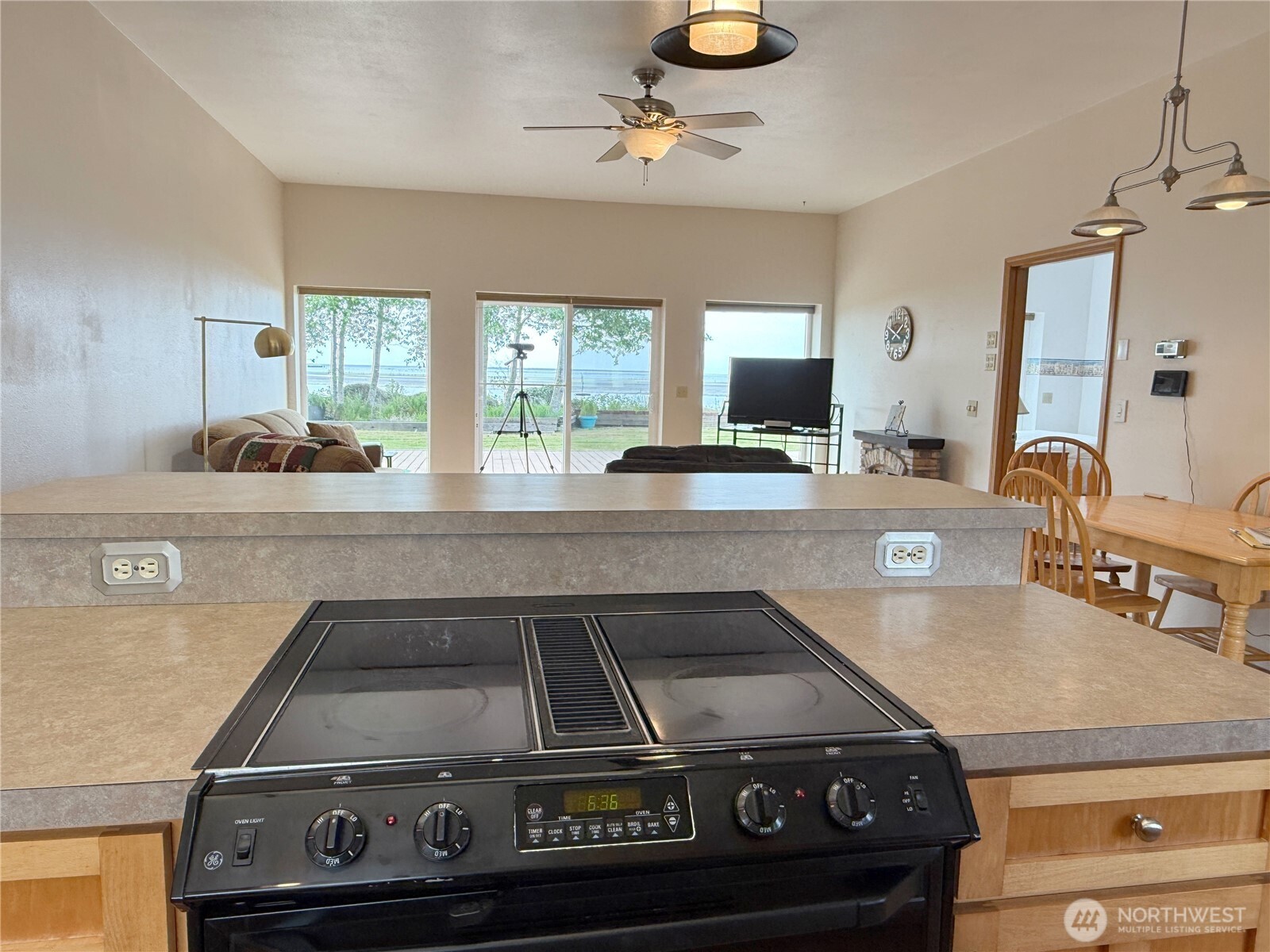 663 Highway 101 Chinook, WA 98614 - Photo 12 of 35