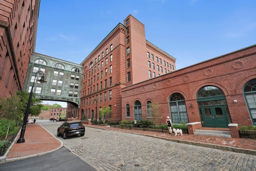 1245 Adams Street, Unit B210 Boston, MA 02124 - Photo 18 of 23 a view of multiple building