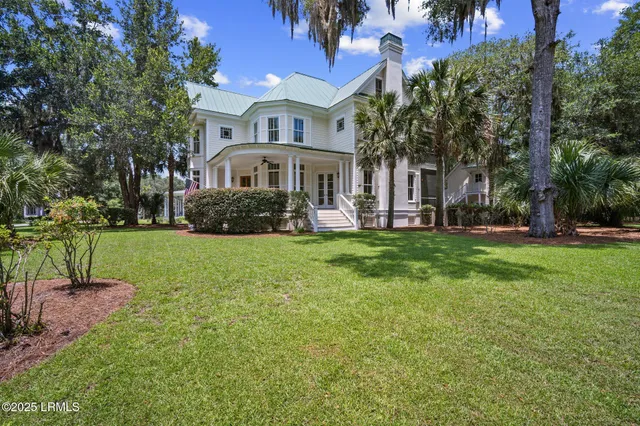 $1,240,000 | 106 Coosaw Club Drive, Beaufort, SC 29907