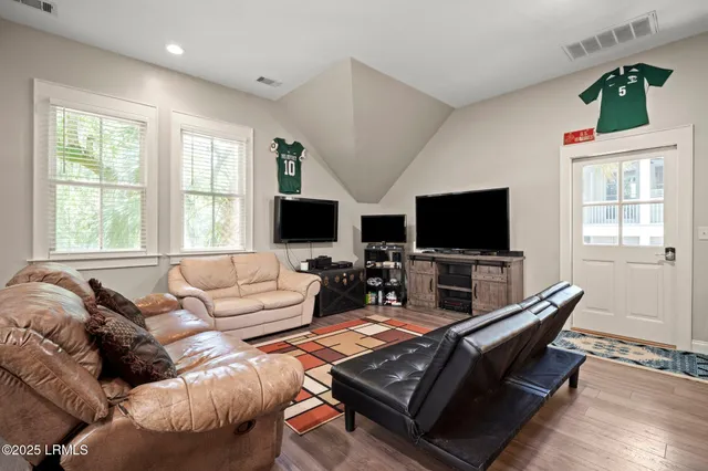 $1,240,000 | 106 Coosaw Club Drive, Beaufort, SC 29907